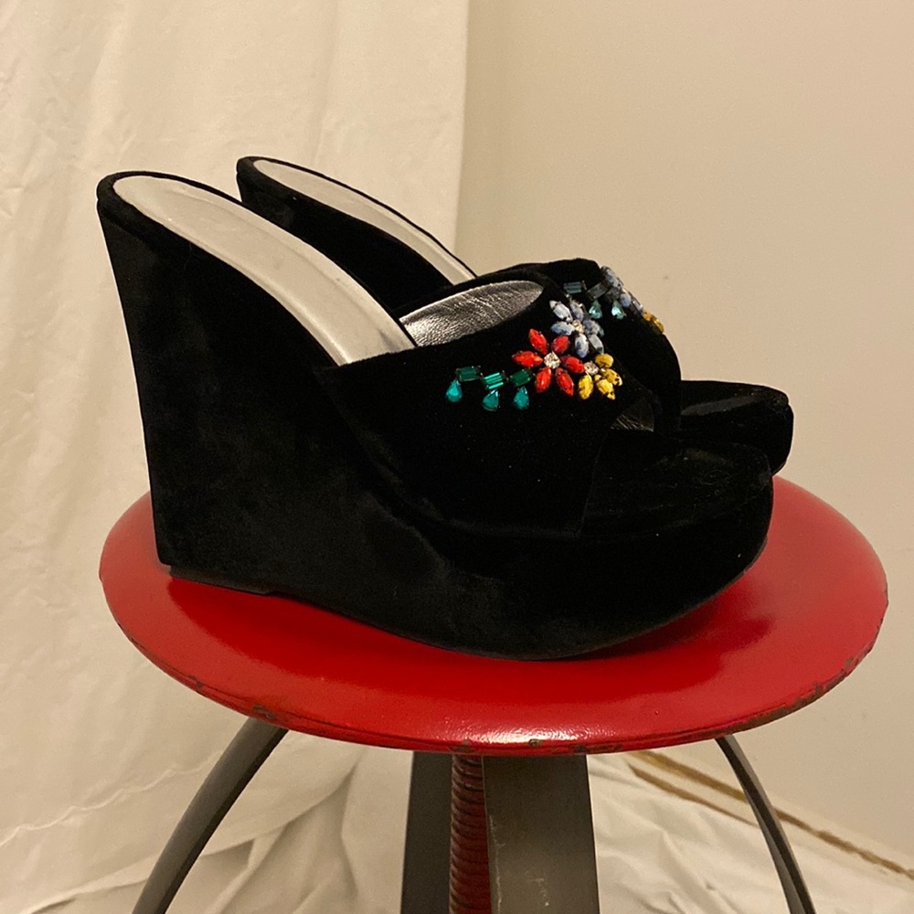 ❤️‍🔥 price drop!! Giuseppe Zanotti Jeweled Wedge Sandal ~ size 38/8 w Box